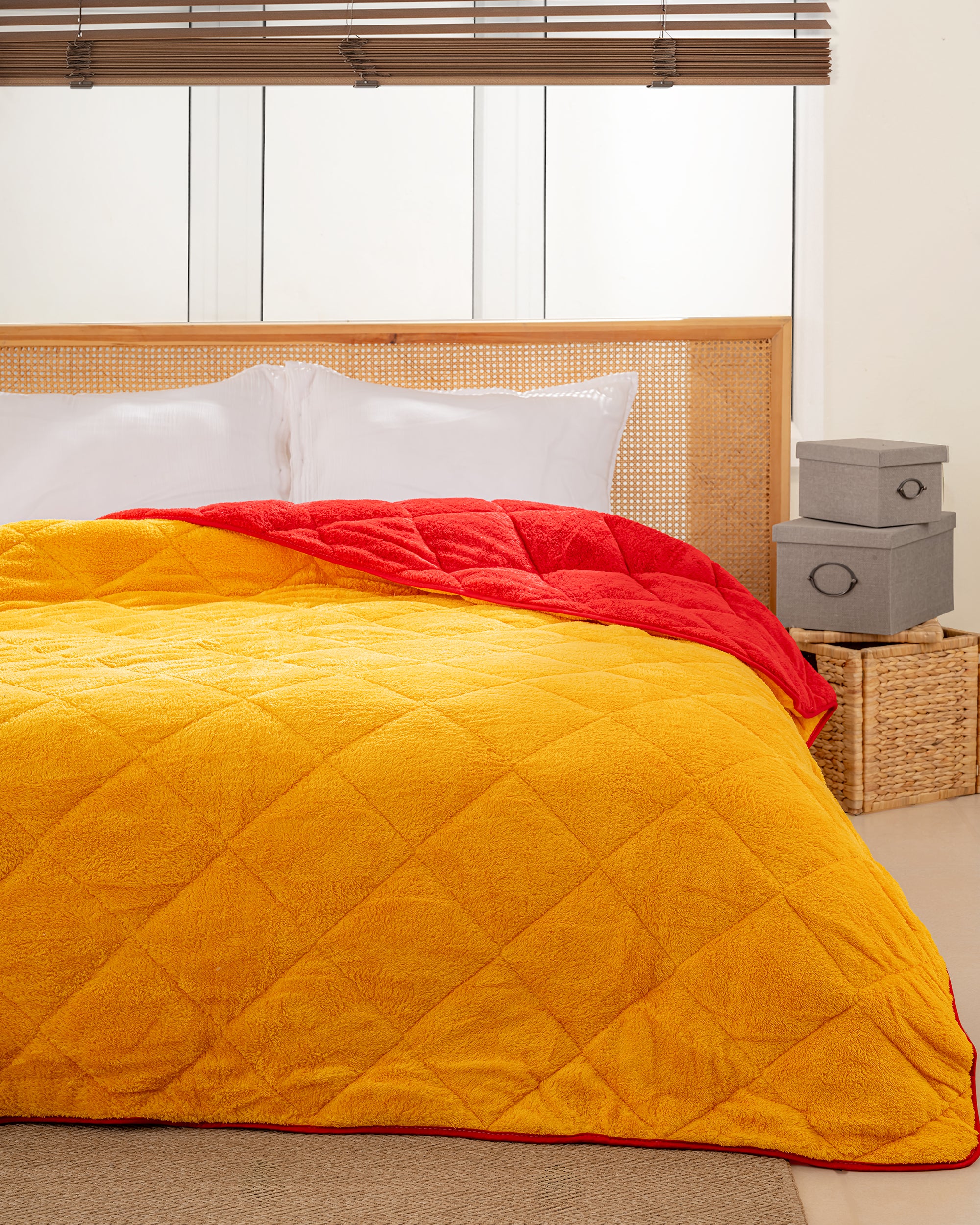 Sarı – Kırmızı Çift Taraflı Wellsoft Yorgan