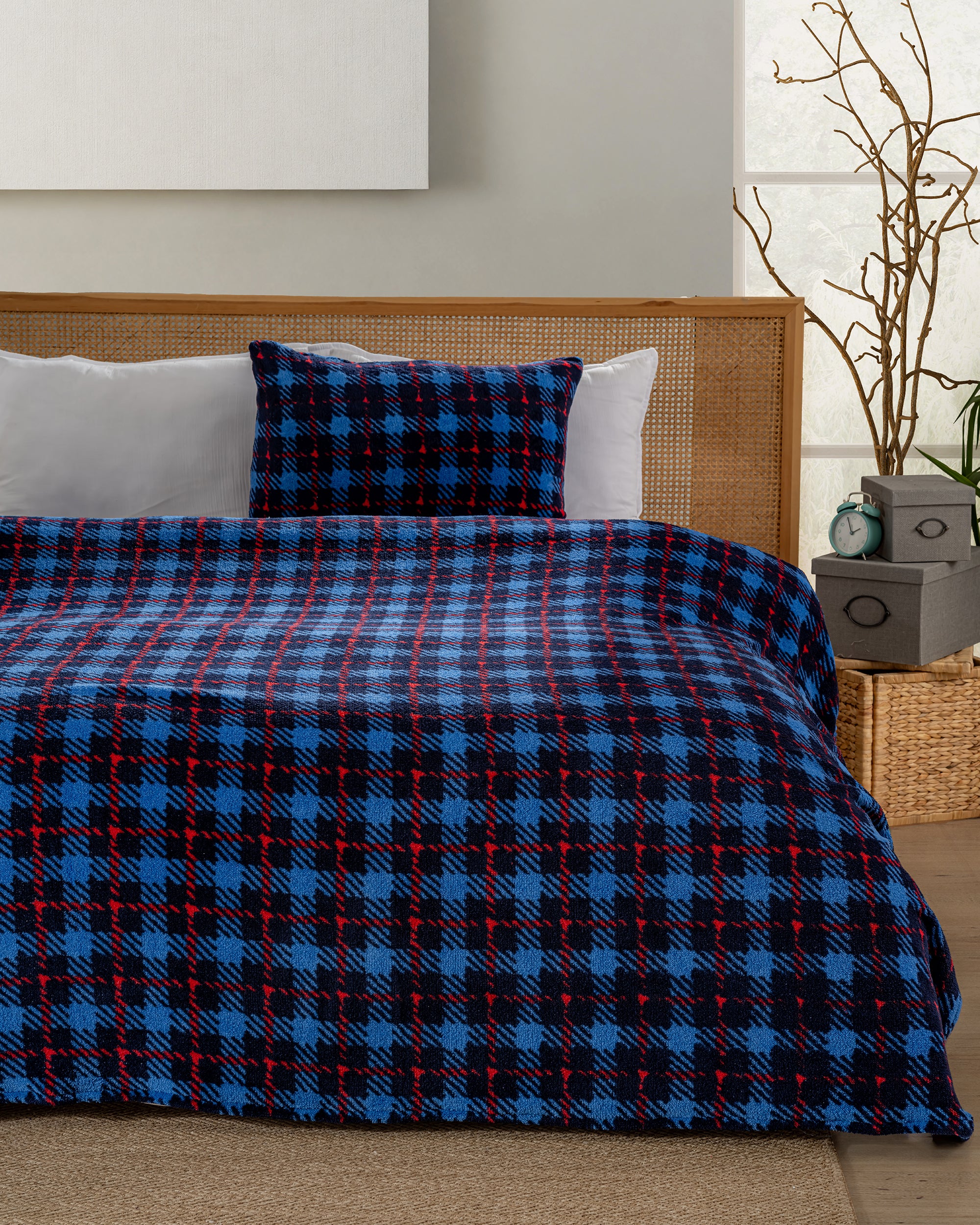 Lacivert Ekose Desenli Tek Kişilik Wellsoft Battaniye & Yastık Kılıfı