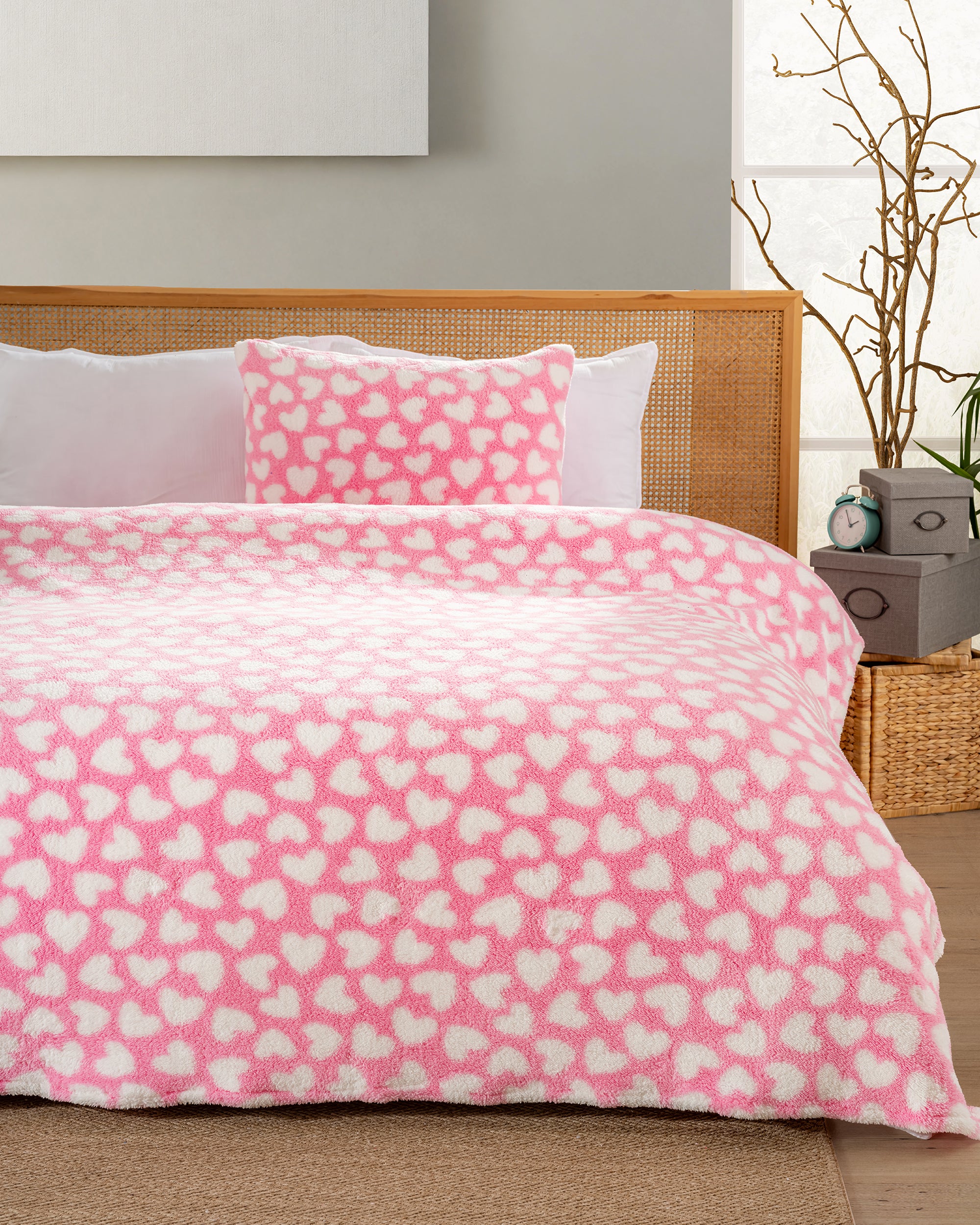 Gri Kalp Desenli Tek Kişilik Wellsoft Battaniye & Yastık Kılıfı